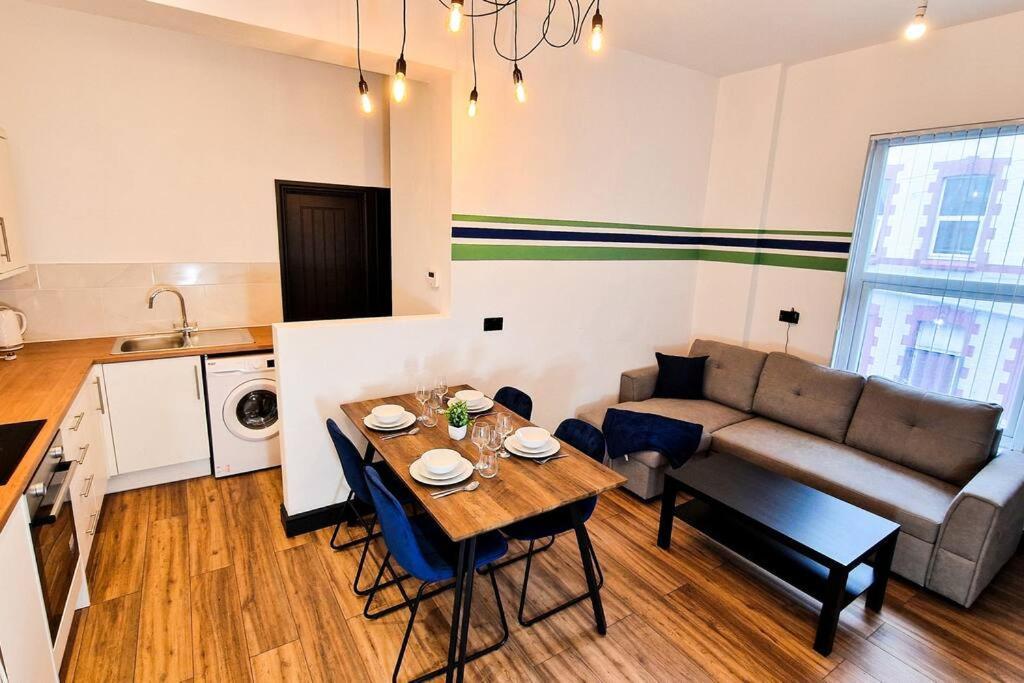 Beautiful Flat On Breck Road Apartman Liverpool Kültér fotó